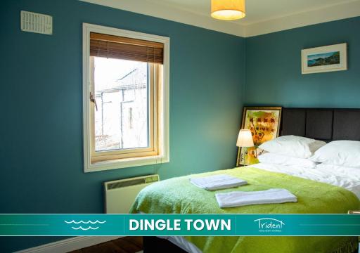 Dingle Town Holiday Home by Trident Holiday Homes - Housity
