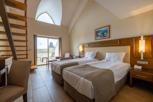 Crystal Prestige Elite - Housity