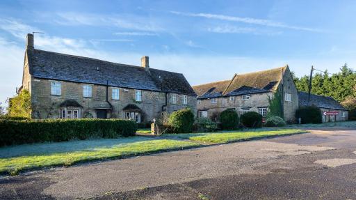 The Sibson Inn Hotel - Housity