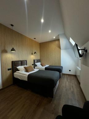 Willa Furtak - Housity