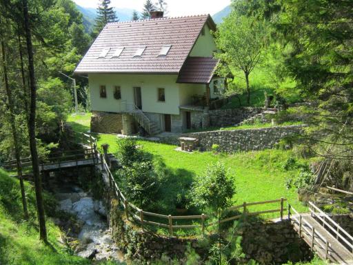 House Dolenja Trebuša - Housity