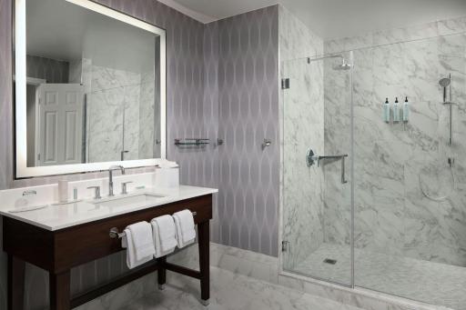 Residence Inn Charlotte Uptown - Housity