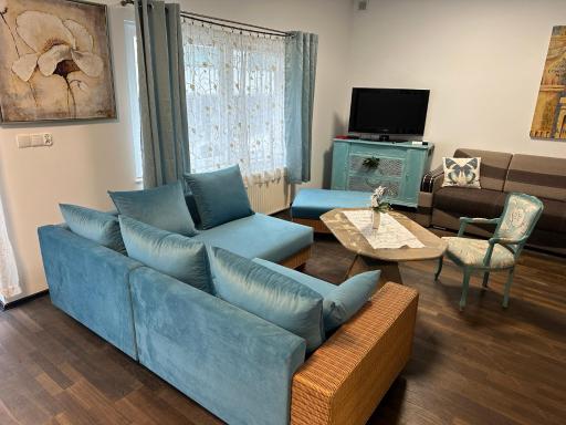 Cichy Zaułek 3 - Housity