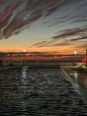 Apartment with sea view - Housity