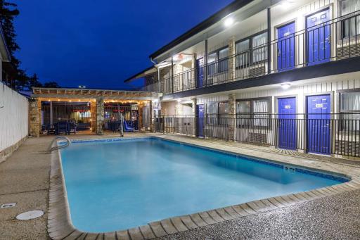 Motel 6 Boerne TX - Housity