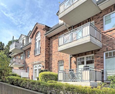 Nelesophie - Housity