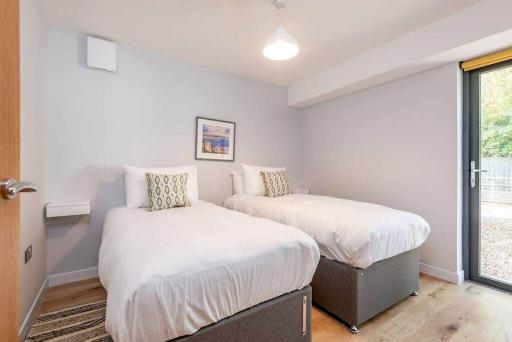 The Garden House, Free Parking, Central - Housity