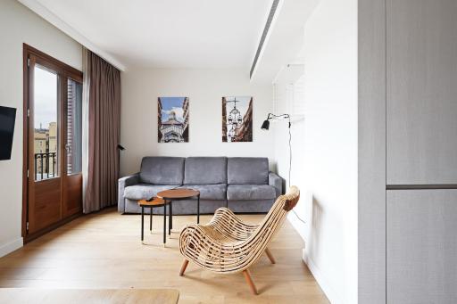 Ola Living Boqueria - Housity