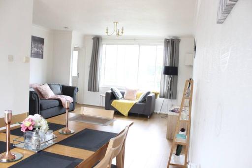 Private & Comfortable 2 Bedroom Home away from Home - Housity