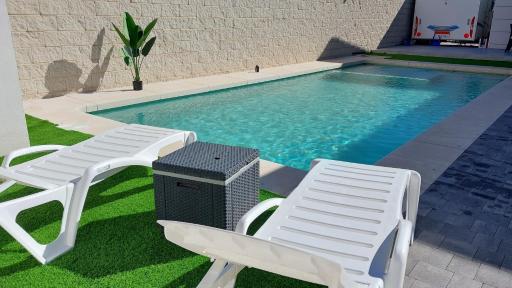 La Casita de la Piscina - Housity