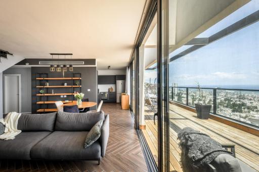 Stunning Haifa Bay Views Penthouse by Sea N' Rent - Housity
