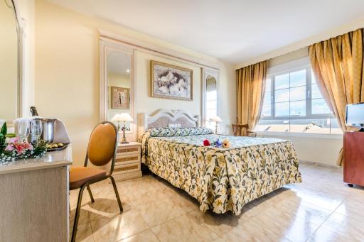 Roma Aurea - Housity