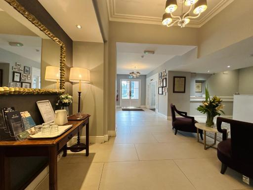 New Bath Hotel & Spa - Housity