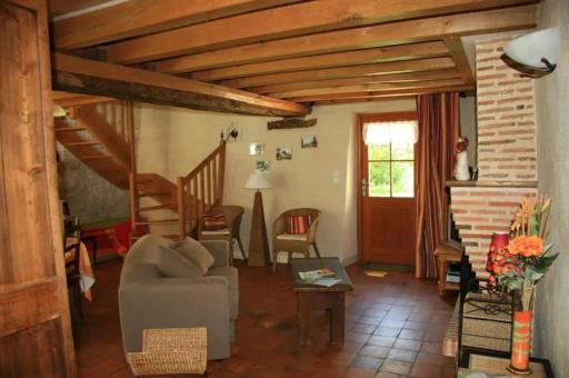 Maison confortable avec jardin a Mardie + Terrasse - Housity