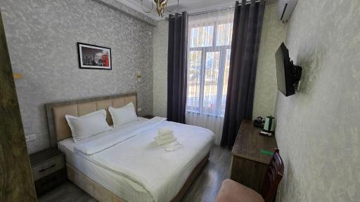 OLD STATION HOTEL - Housity