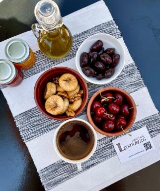 Guesthouse Lykourgos - Housity