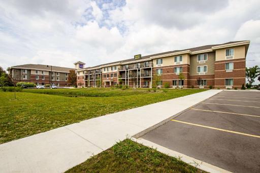 MainStay Suites Madison - Monona - Housity