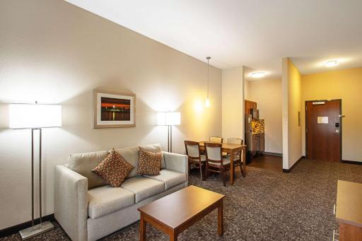 MainStay Suites Madison - Monona - Housity