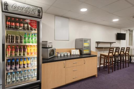 Days Inn Bridgend Cardiff - Housity