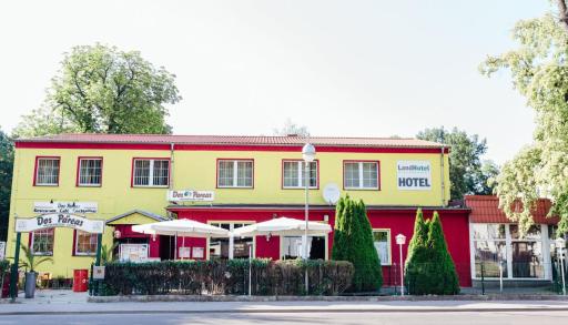 LandHotel - Housity