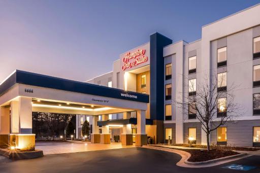 Hampton Inn & Suites Wilson I-95 - Housity