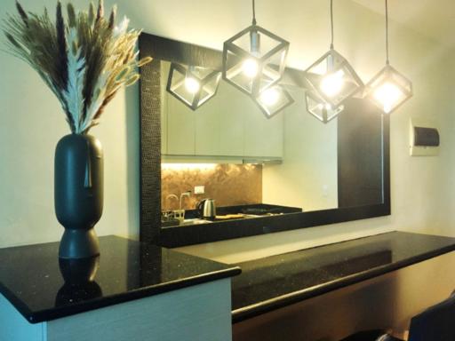 Megaworld Furnished Studio Near Mall/Marriott/ICC - Housity