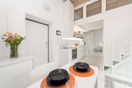 Vatican White Domus - Housity