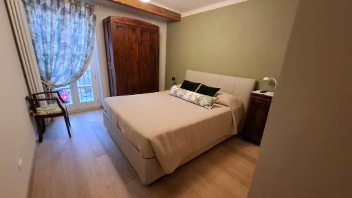 Cà Trifolera Barbaresco - Camera DOPPIA con bagno - IN ROMANTICO CASCINALE NEI VIGNETI CON CANTINA - Housity
