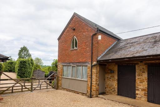 Grooms Cottage - Housity