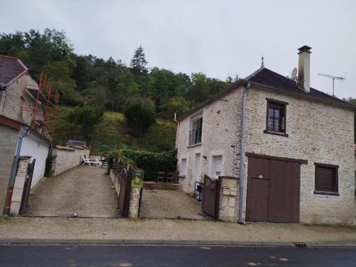 Gite Chez Georges - Housity