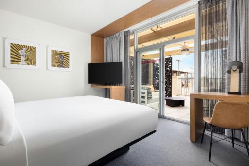 Aloft Asheville Downtown - Housity