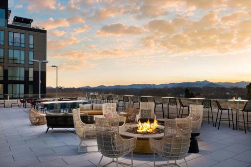 Aloft Asheville Downtown - Housity
