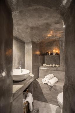 Gaia Suites - Housity