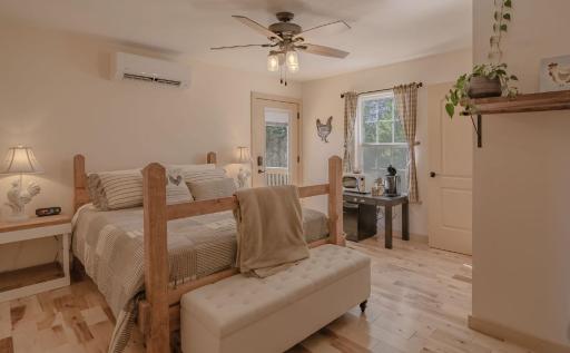 The Inn at Beulah Farm - The Coop - Housity