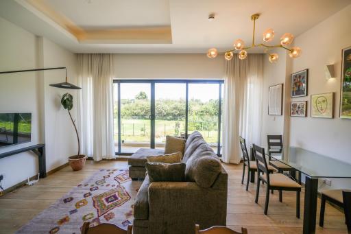 Riverbank One Bedroom Apartment, Swimming pool, gym, workspace, DB Space Living - Housity