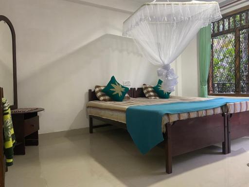 Green Woods - Housity