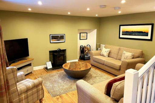 Cosy Carnegie Cottage close to Dornoch Golf Course - Housity