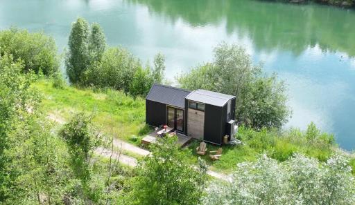 Ezy House 1 by Tiny Away - Housity