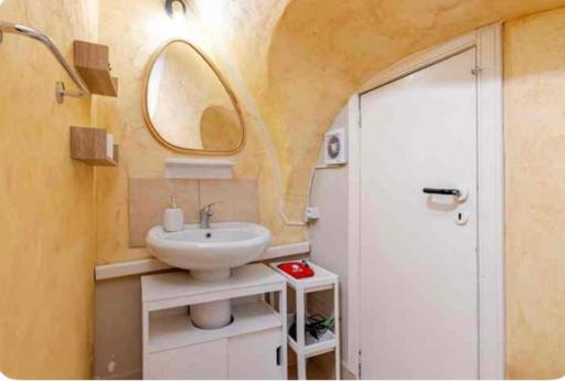 Travel Proud San Martino House al Duomo - Housity