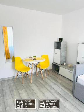 Miha modern and central apartament - Housity