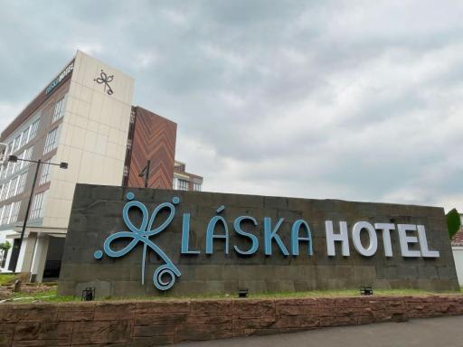 Laska Hotel Sukabumi - Housity