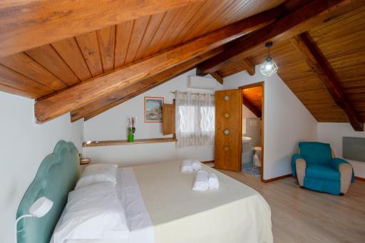 Maison Antica - One Step Away From the Sea - Hizvo