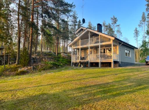 Villa Hyppykallio, LaatuLomat - Housity