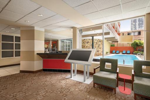 Staypineapple, University Inn, University District Seattle - Housity