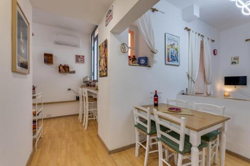 Gladiator's House - Housity