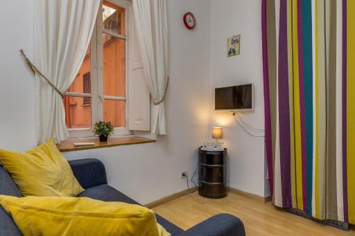 Gladiator's House - Housity