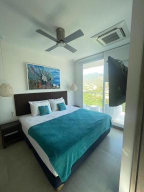 Loft de Lujo - Wifi, piscina y mar - Housity