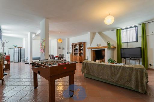 Cozy and relaxing airport house - Housity
