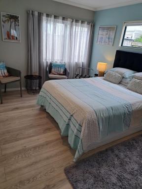 Sunbrae Beach - Housity
