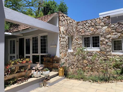 Home From Home, Waverley B&B, Johannesburg - Housity